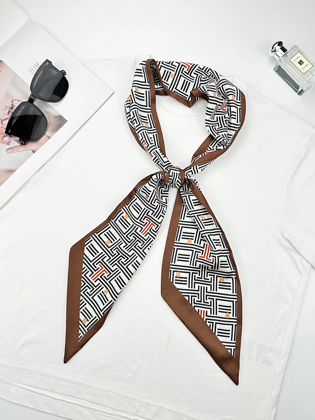 الفاخرة الهندسة نحيل وشاح حرير - مراجعة Women Fashion Necktie وسعره